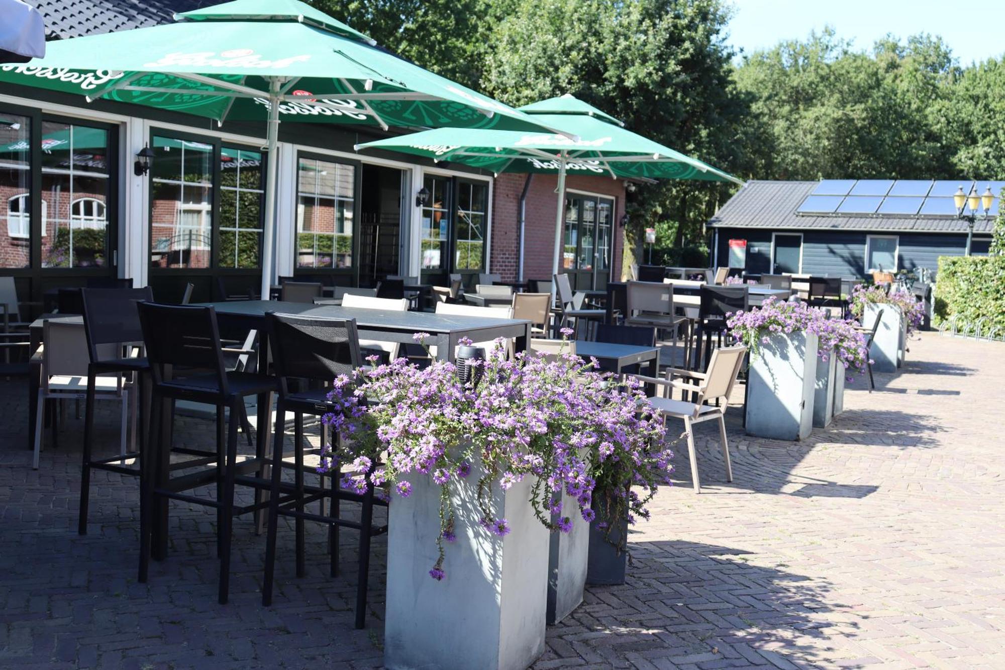 Holiday Park Duinhoeve Udenhout Exterior photo