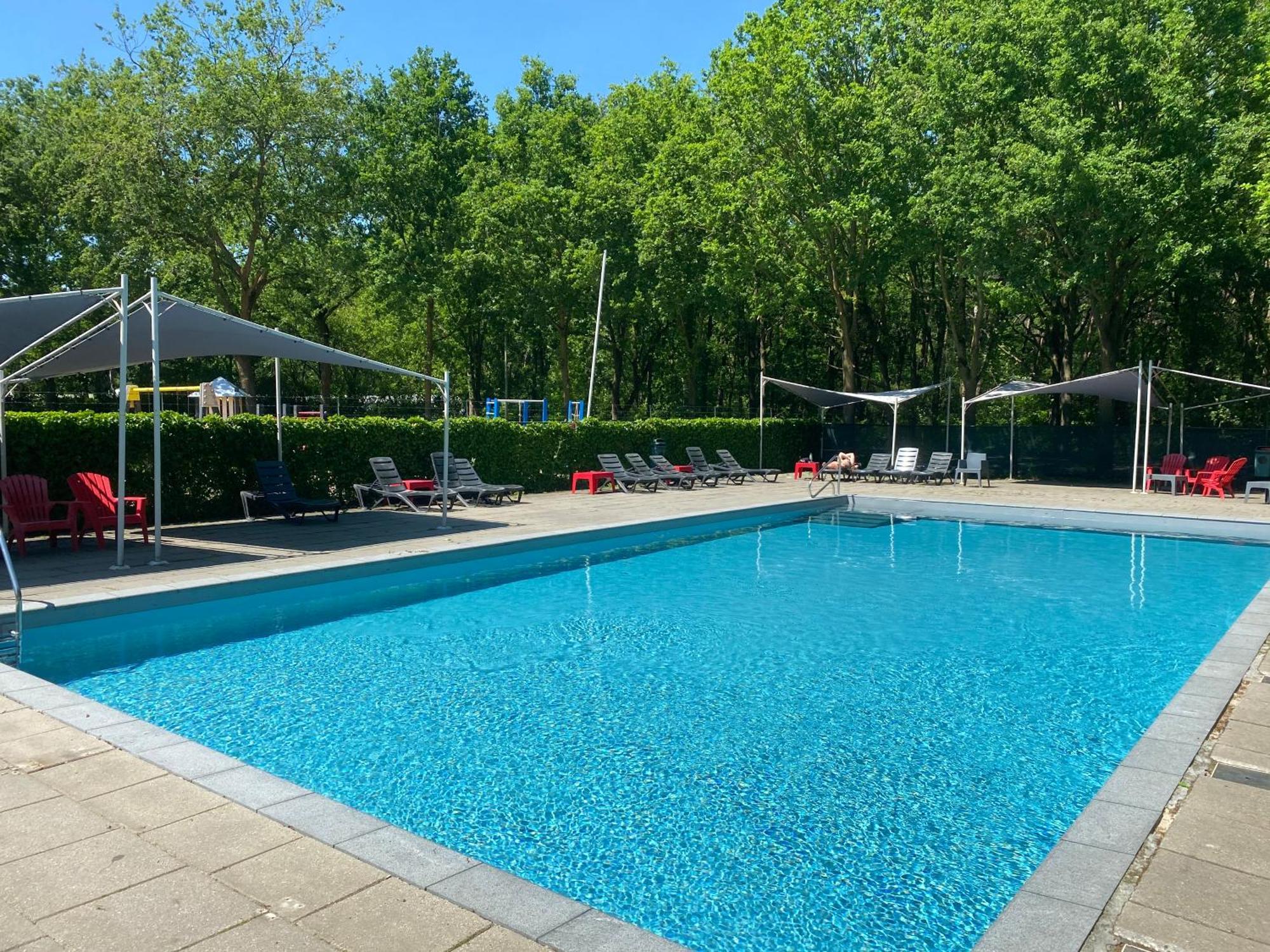 Holiday Park Duinhoeve Udenhout Exterior photo