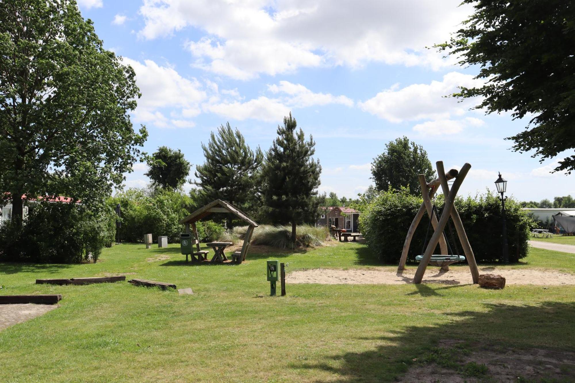 Holiday Park Duinhoeve Udenhout Exterior photo